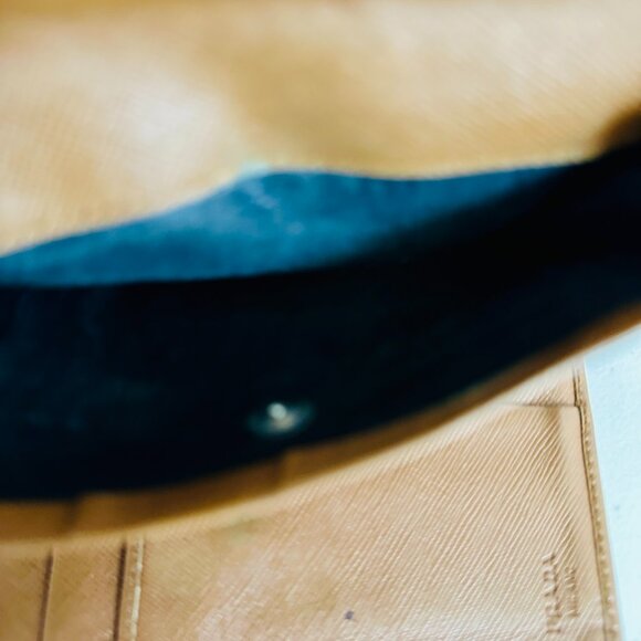 AUTHENTIC PRADA MILANO TOBACCO SAFFIANO LEATHER TRIFOLD WALLET MADE IN ITALY - Picture 10 of 16